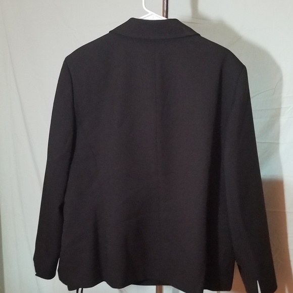 Dark Brown Le Suit Blazer & Pants - Picture 2 of 3